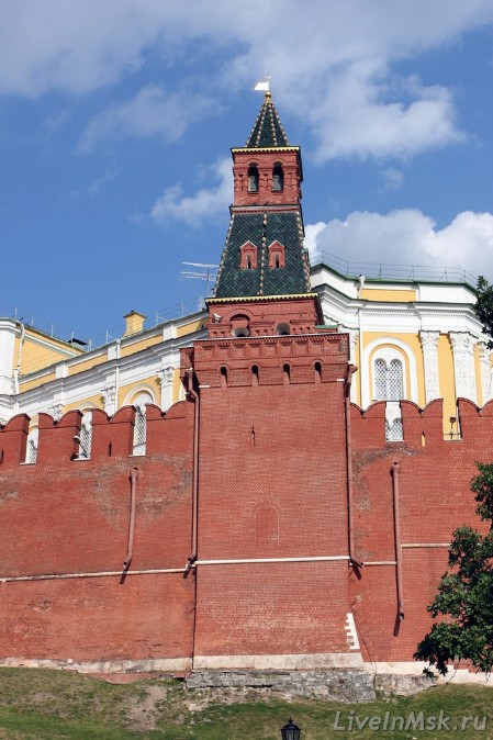 Башня Кремля Оружейная